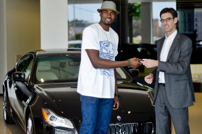 Serge Ibaka elige un Maserati Quattroporte GTS